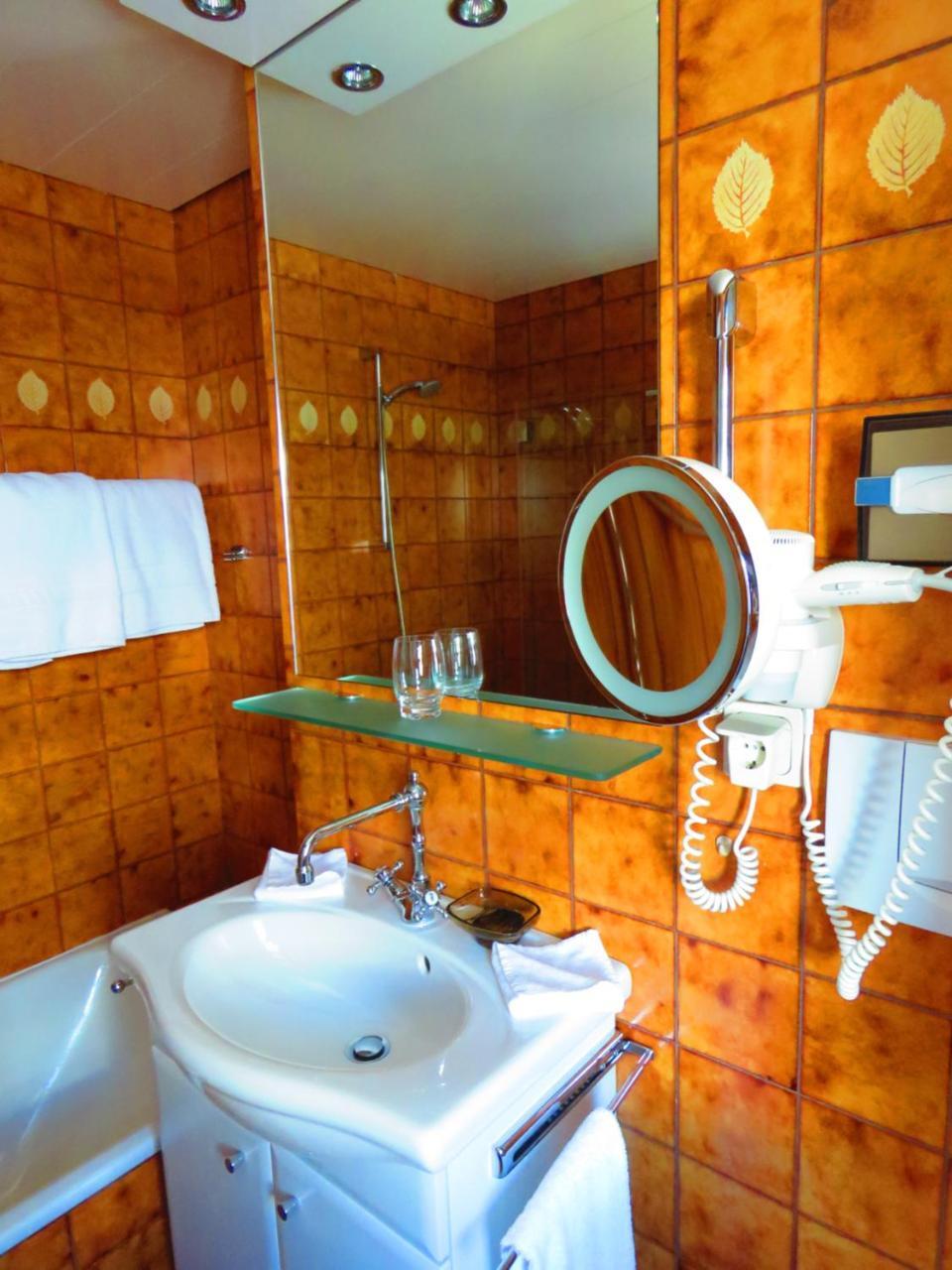 Hotel Hirlanda Zürs Kamer foto
